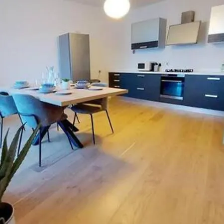 דירה Stunning Beachfront In St Julians *