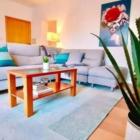 Stunning Beachfront In St Julians Appartement *